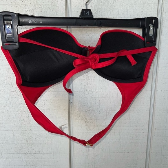 WOMEN’S Victoria Secret bikini bathing suit, solid top/flowered bottoms - Picture 2 of 8